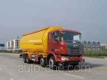 Автоцистерна для порошковых грузов низкой плотности C&C Trucks SQR5310GFLD6T6